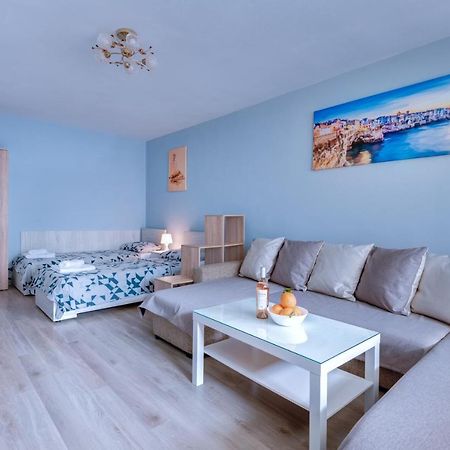 Daisy - 3 Room And Kitchen Apartment In Lazur Burgas Luaran gambar