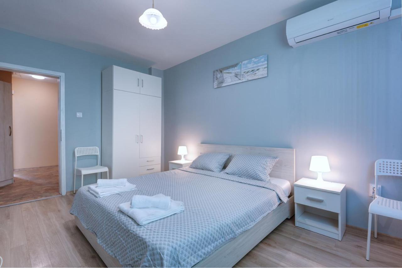 Daisy - 3 Room And Kitchen Apartment In Lazur Burgas Luaran gambar